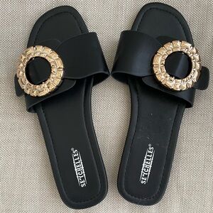 NWOT.  Seychelles black flat sandals